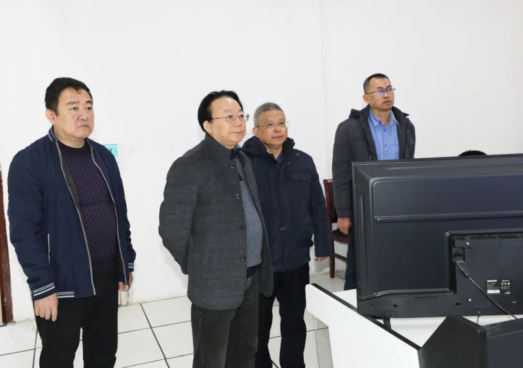 海南省国资委党委副书记王有福到博天堂开展新春慰问暨专项调研2.jpg